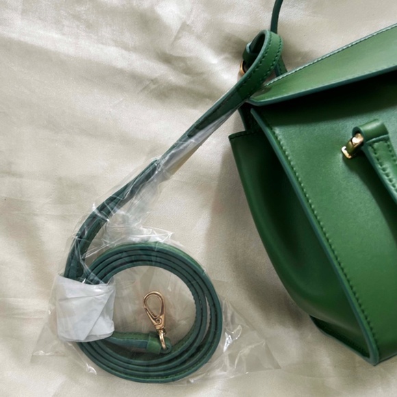 SATCHEL, SALVATORE FERRAGAMO MARA MINI CALFSKIN LEATHER,  TWO HANDLES & ONE - Picture 12 of 16